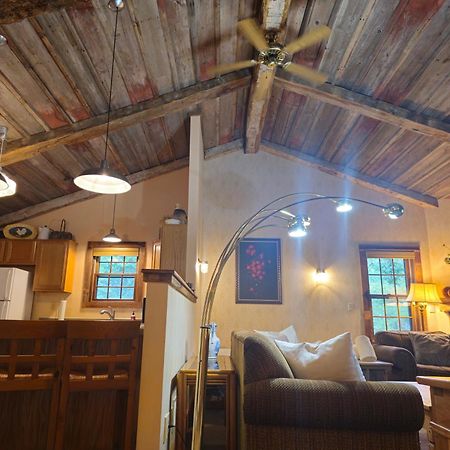 Chanticleer Cabins Sturgeon Bay Exterior foto