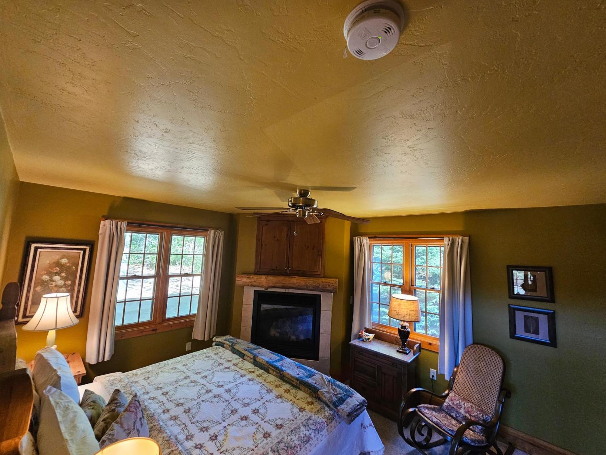 Chanticleer Cabins Sturgeon Bay Exterior foto