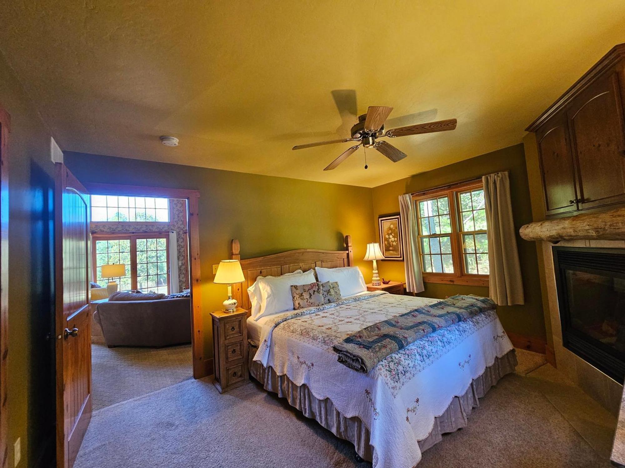 Chanticleer Cabins Sturgeon Bay Exterior foto